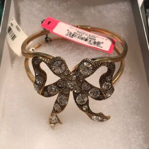 Betsey Johnson Gold bow bracelet